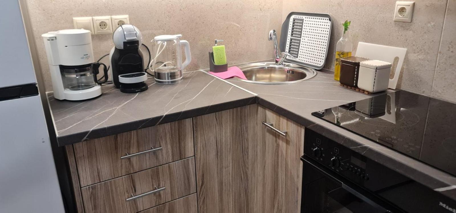 M&S Apartments Athens Ngoại thất bức ảnh