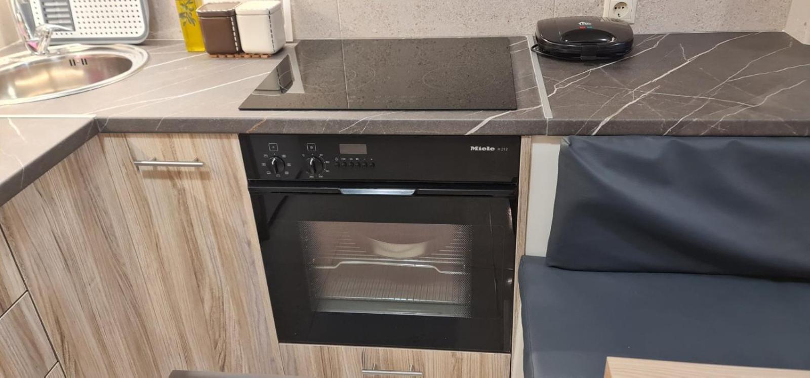 M&S Apartments Athens Ngoại thất bức ảnh
